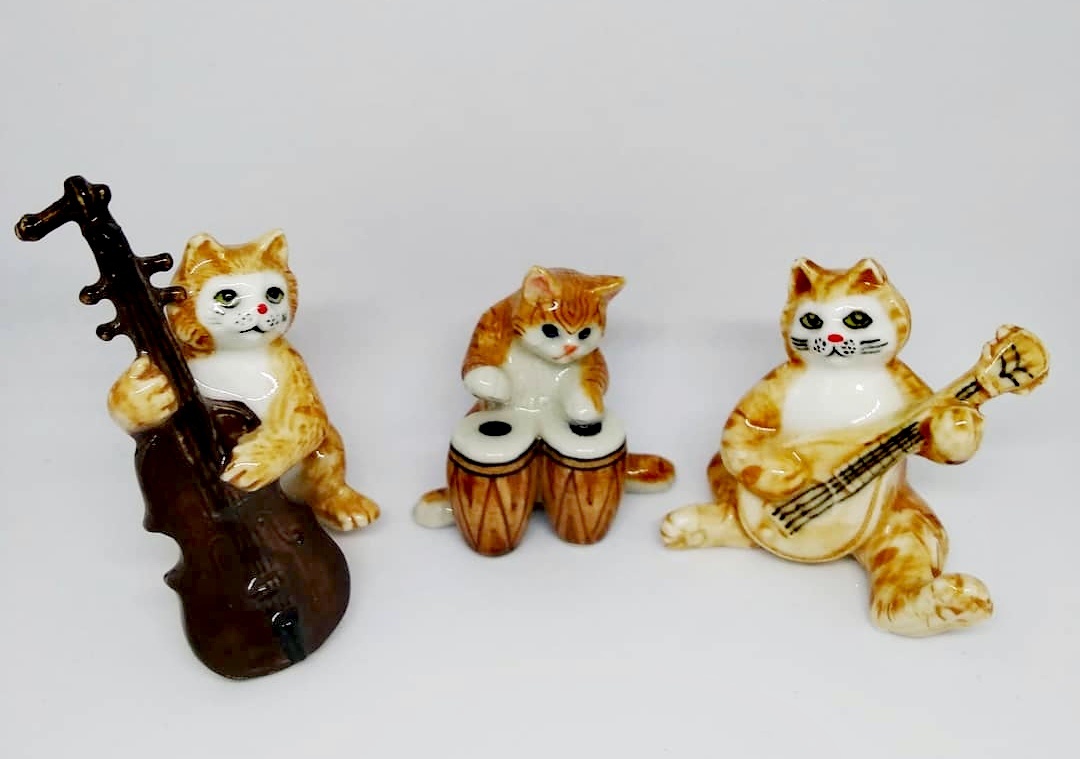 Коты-музыканты.