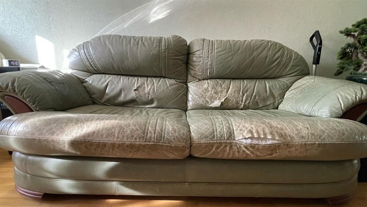 Диван ДО замены облицовки