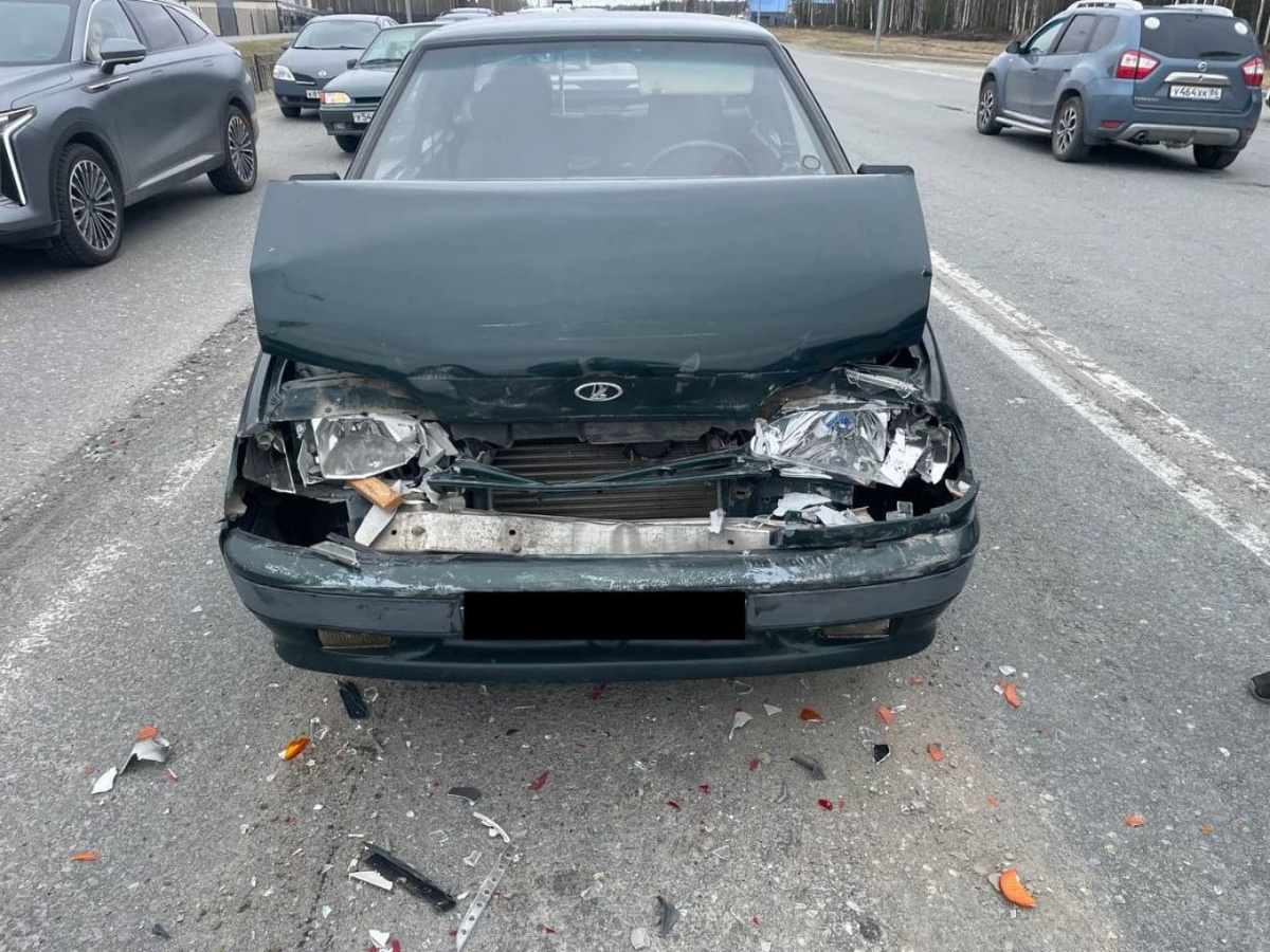    В Нягани в автоаварии пострадали двое детей