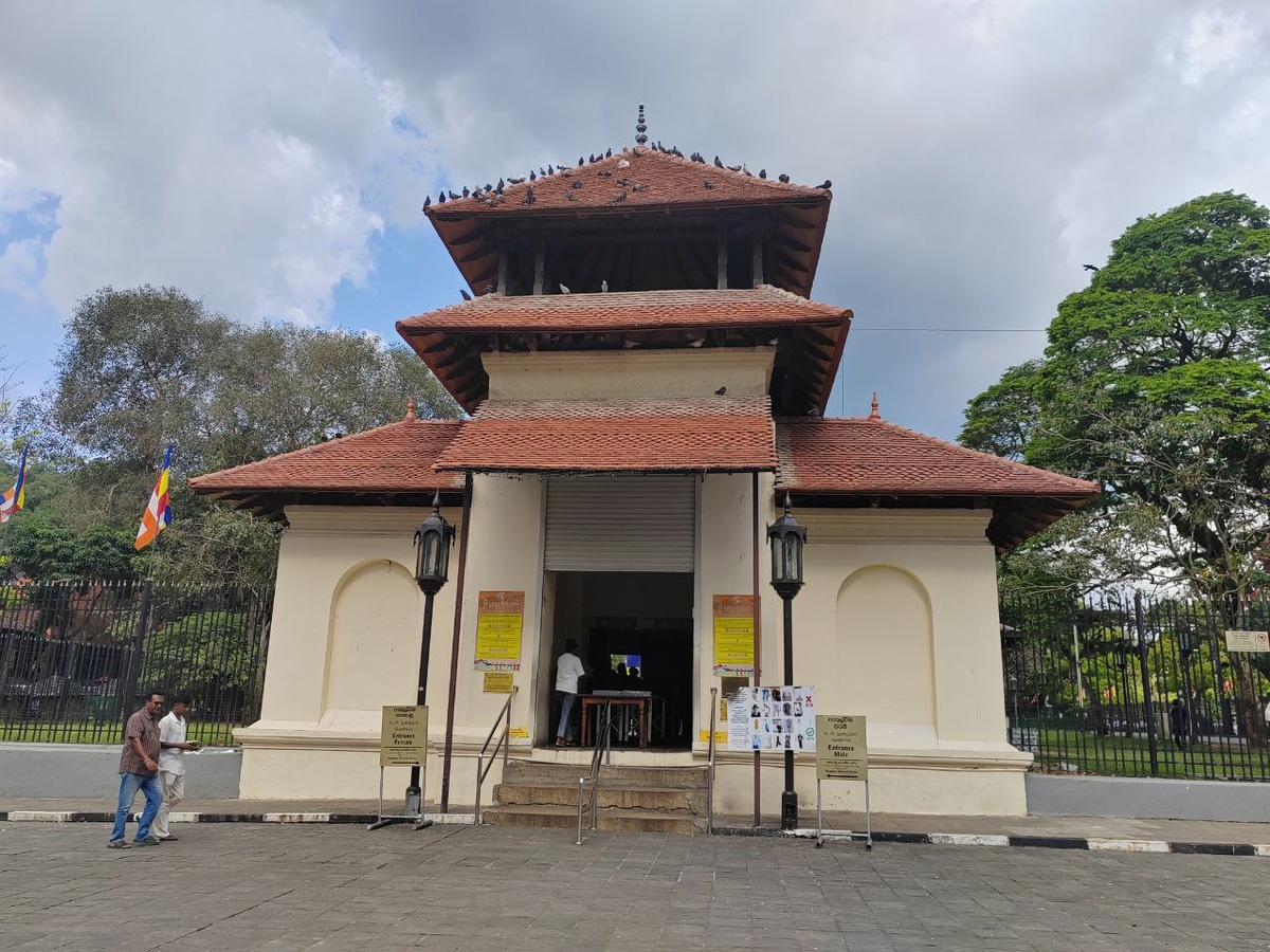 Вход на территрию храмового комлекса