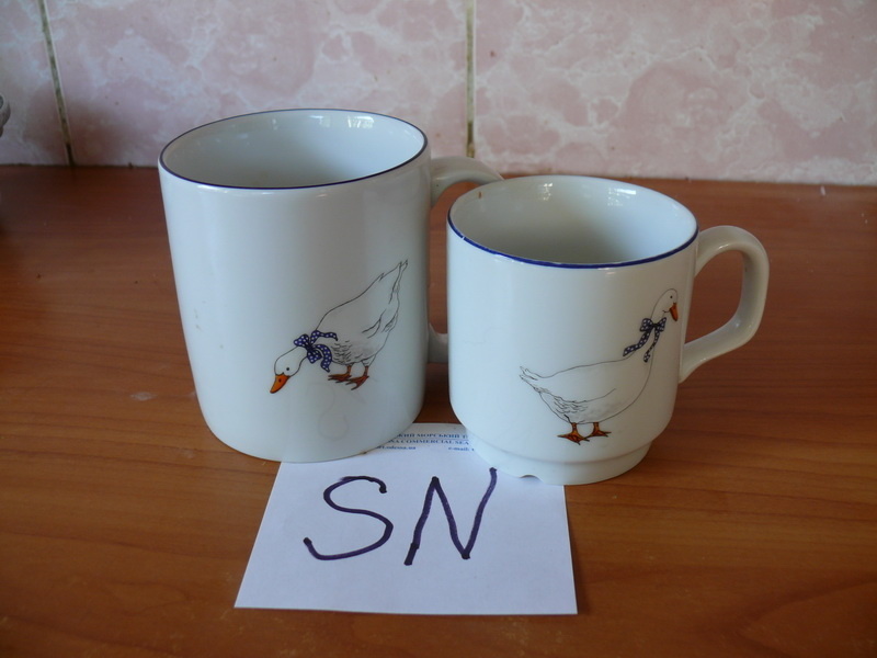 Изгиб гусиной шеи на рисунках варьируется как угодно