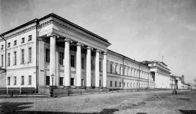 Казанский университет в начале ХХ века. Здесь работал Мережковский