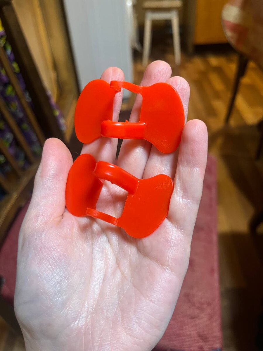 Заказала на Озоне 10 шт, очки от расклёва