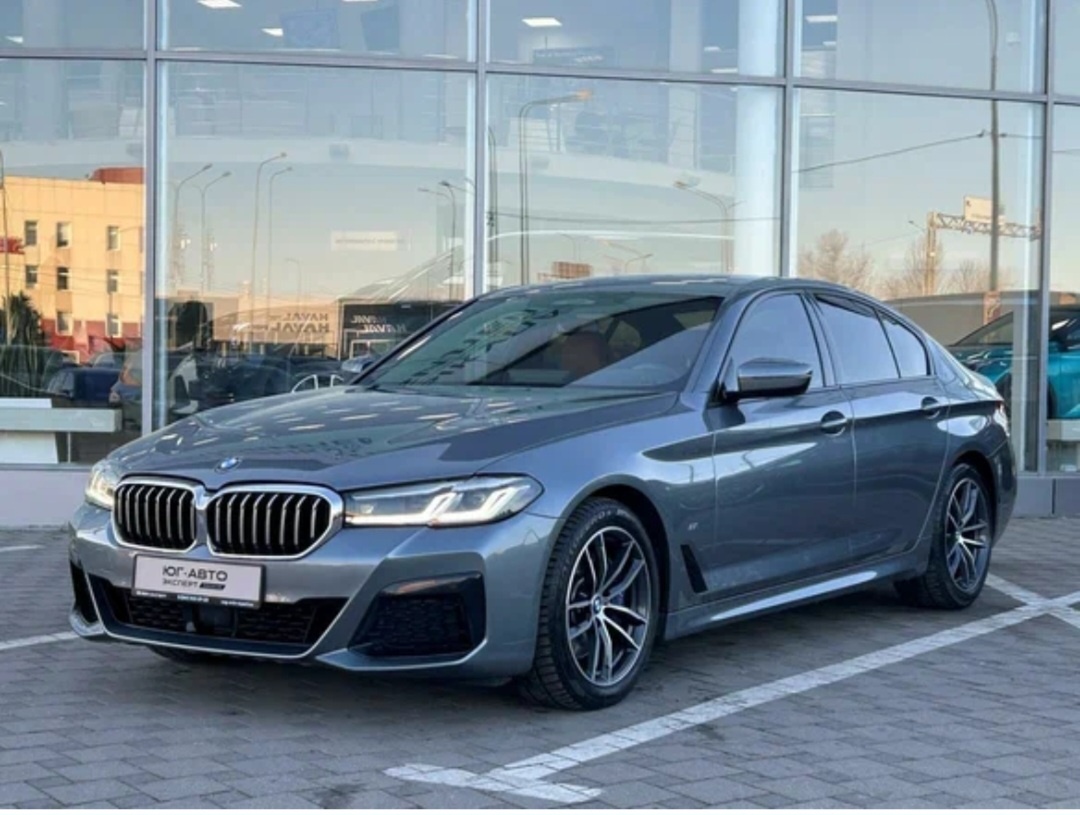 Бмв 5 серии, --взято из интернета с целью ознакомления. 