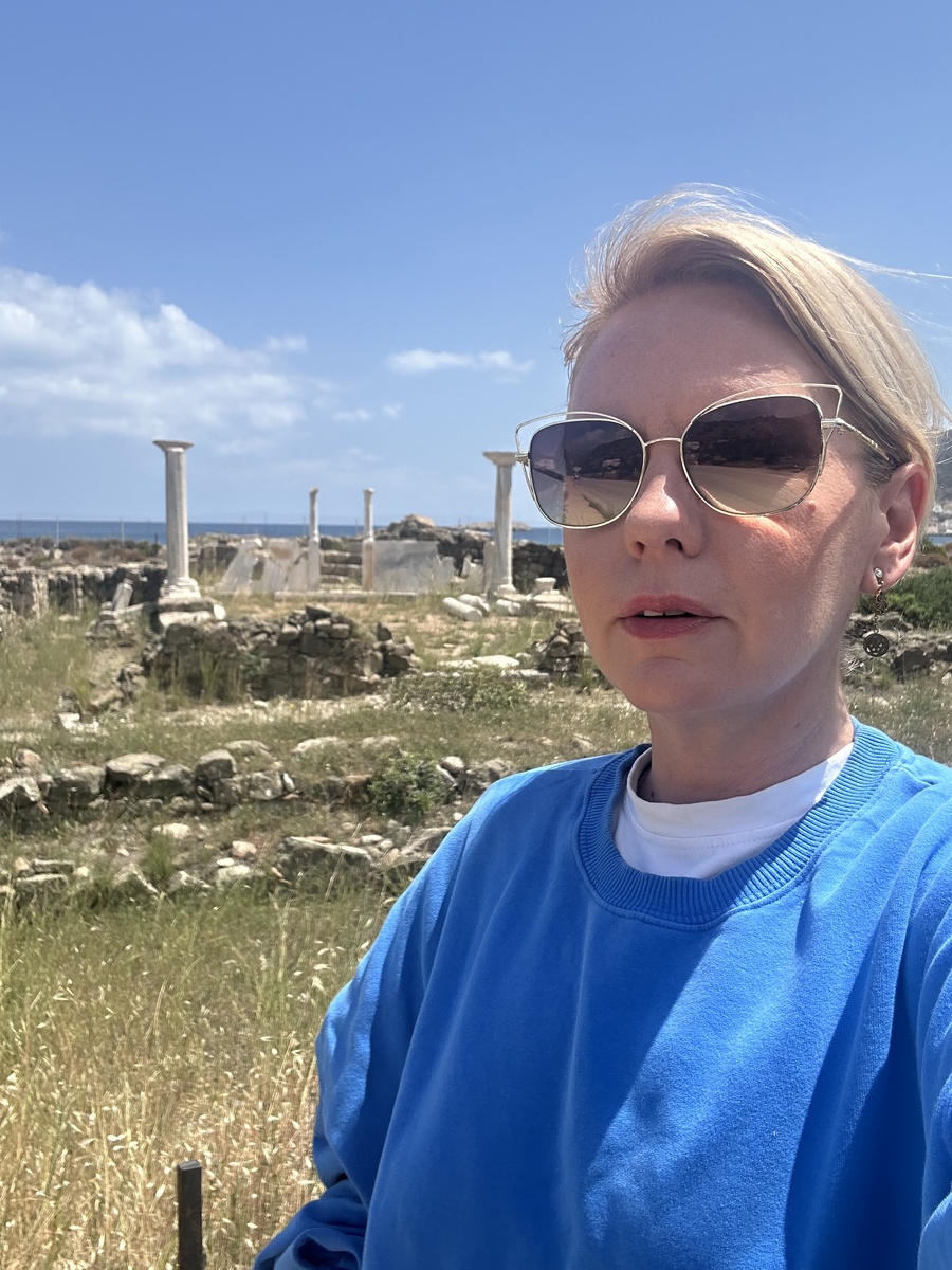 Первые минуты, как выехали из отеля на острове Карпафос, и уже что-то античное (фото из архива)