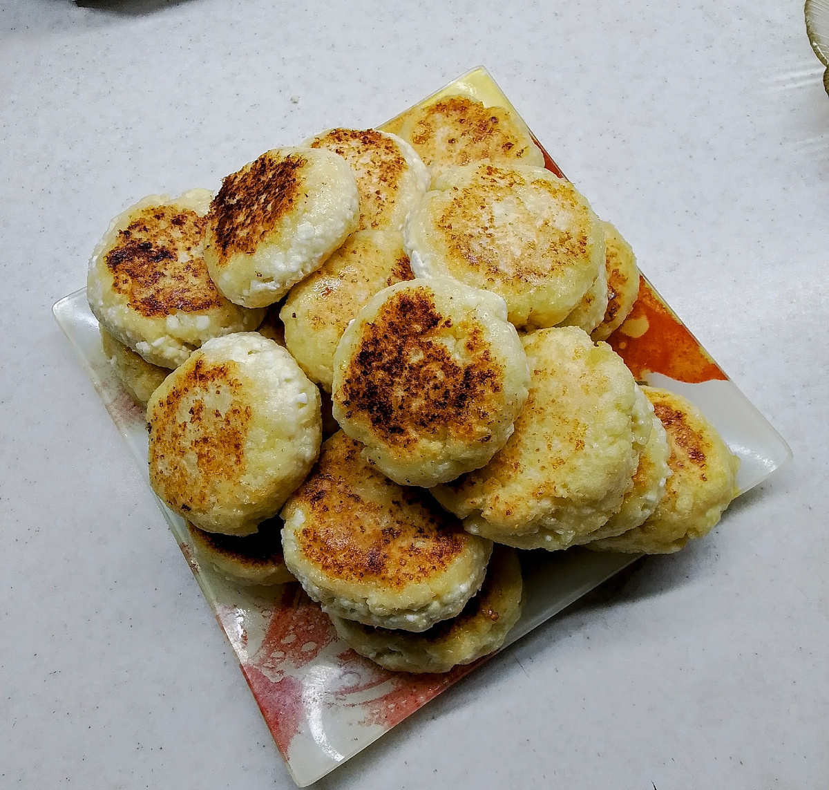 Мои сырники, страшные конечно,по другому не получается 