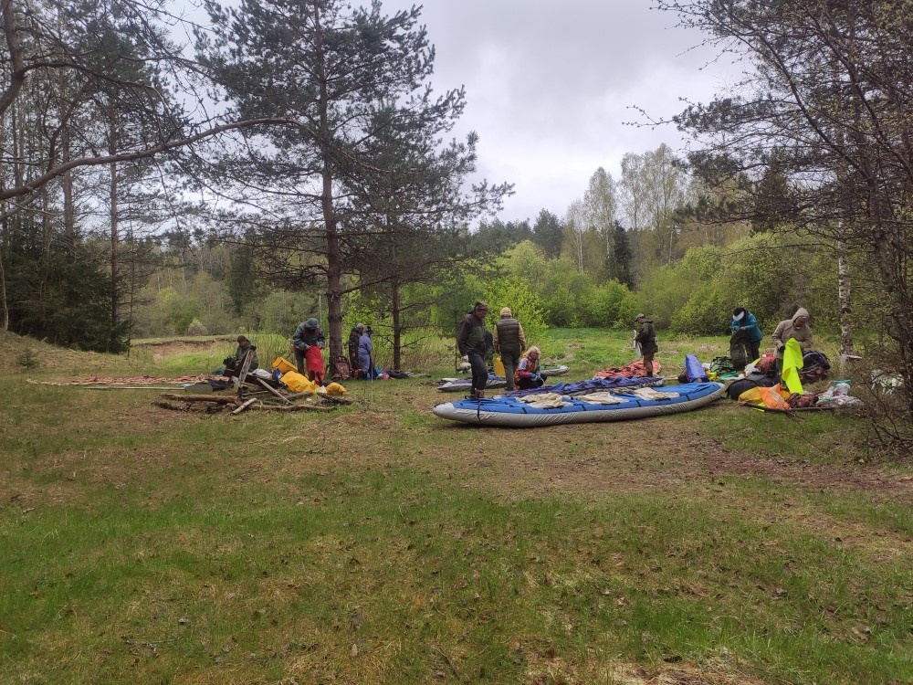 Поляна стапеля в верховьях Велесы