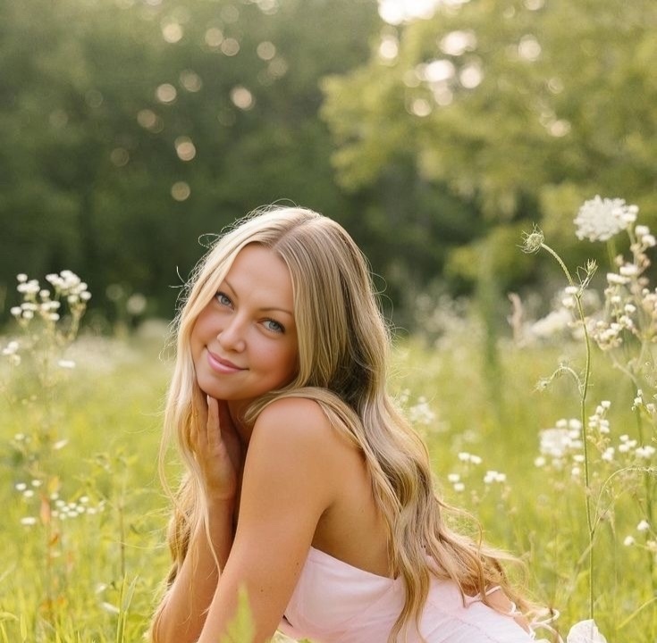 Автор рассказа и канала, Татьяна.