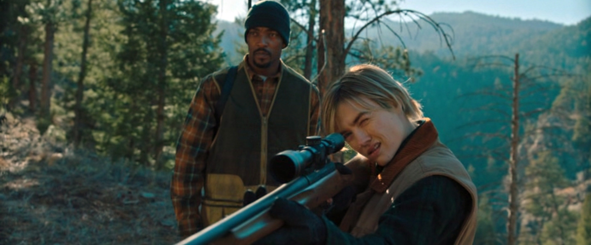 Фото из фильма: Хищные земли.