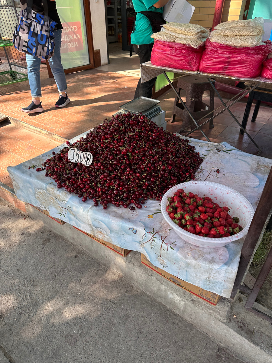 первая черешня 