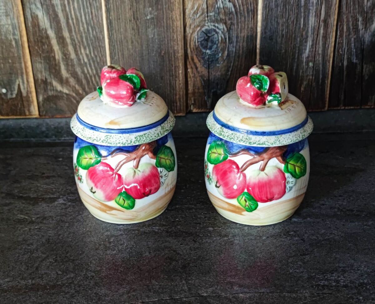 Соль и сахар, найдите пять отличий. Или хотя бы одно.