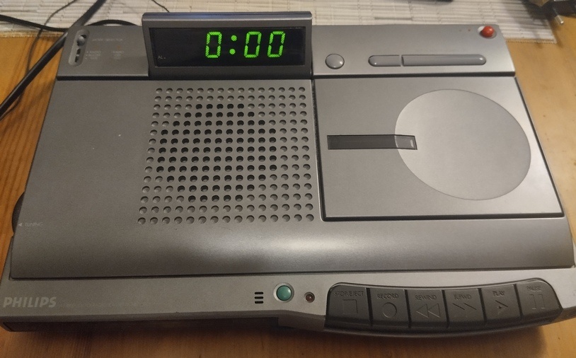 Philips AJ3802 ClockRadio recorder