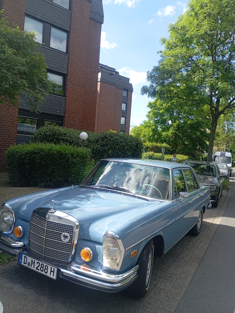 И вид сзади: