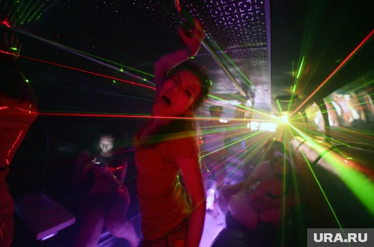 Девушка была в баре впервые
Фото: Сергей Русанов © URA.RU