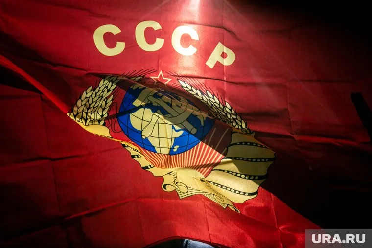 Участники запрещенного движения отрицают существование Российской Федерации и используют символику СССР
Фото: Владимир Андреев © URA.RU