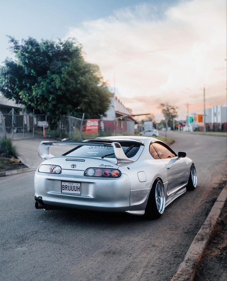 Поколение:4-е (A80)