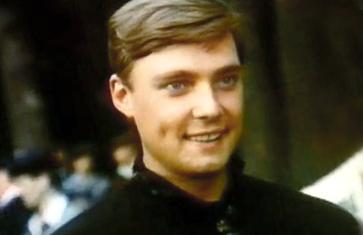 Андрей Ярославцев в фильме "Ещё до войны", 1982 год