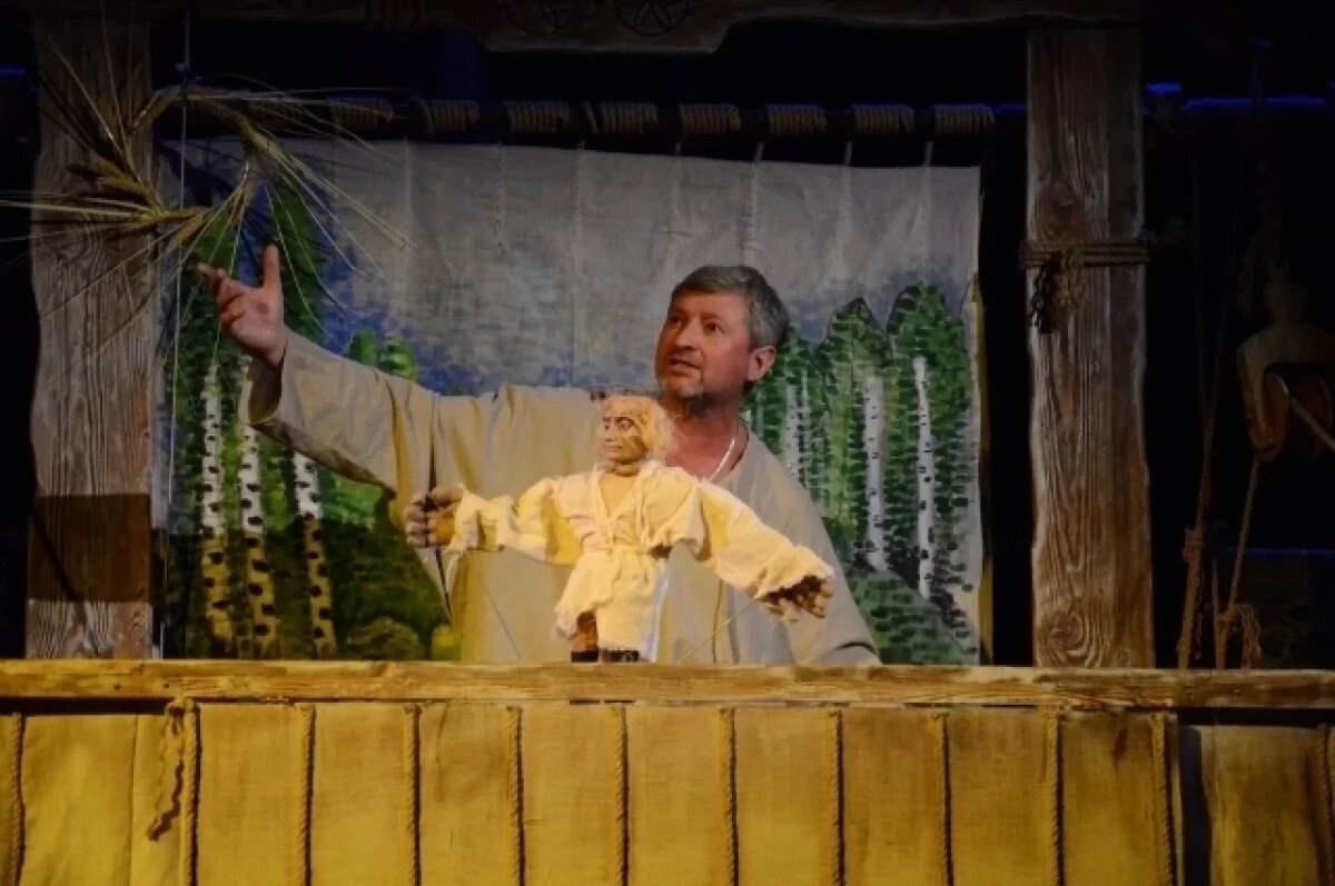    Фронтовую былину впервые увидят зрители на сцене театра кукол Владивостока