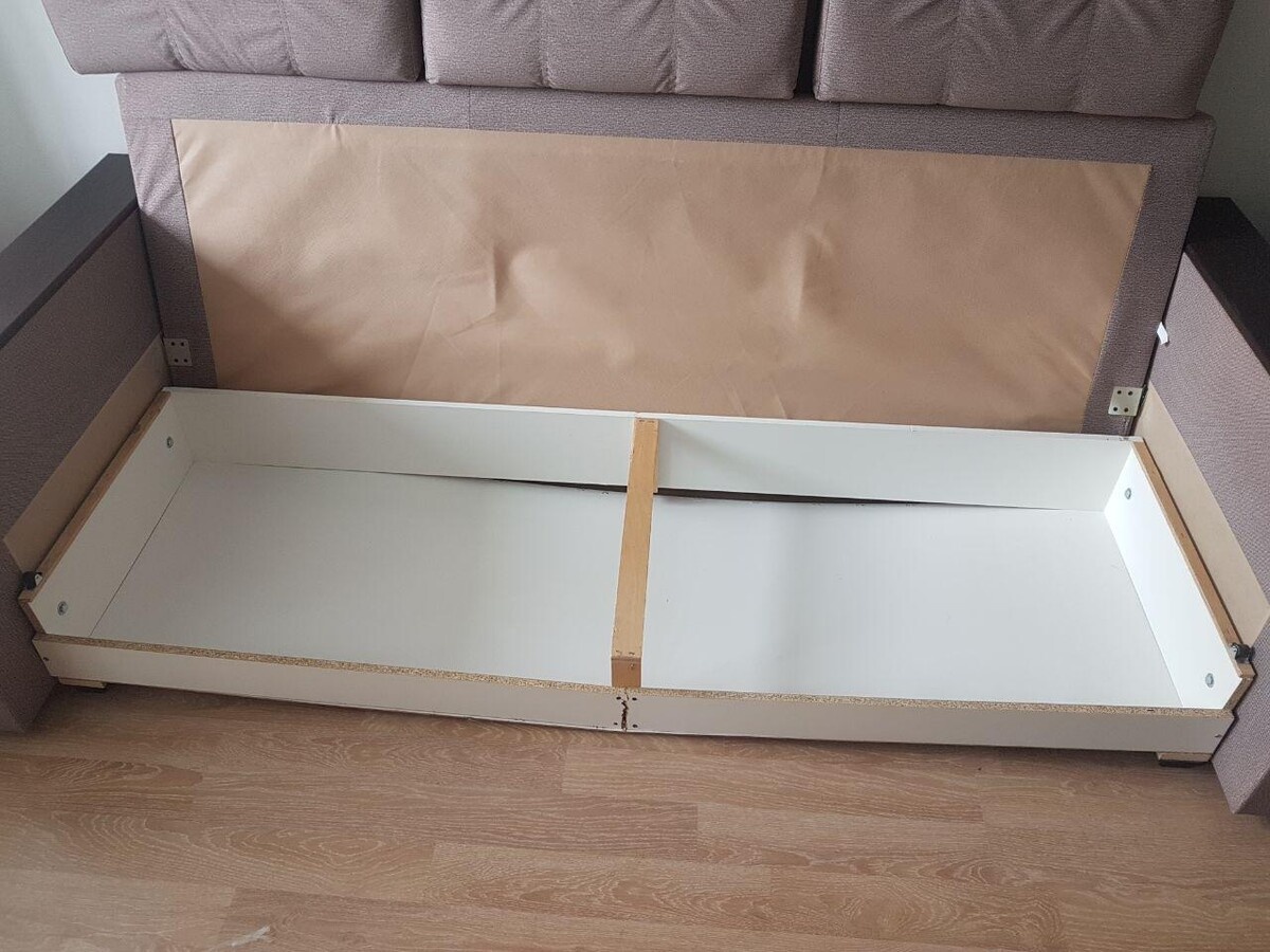 Каждый день к нам обращаются с такими проблемами ремонта диванов