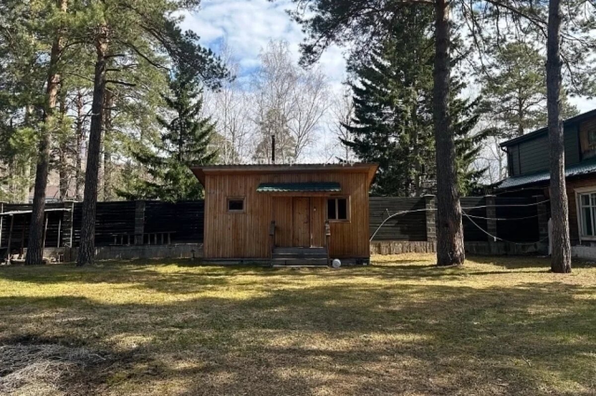    За участок просят 47 млн рублей.