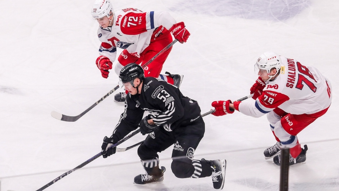    «Локомотив» и «Трактор» встретятся в финале Кубка Гагарина-2025.ХК «Трактор»