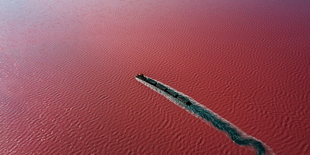 Бурсоль — как добывают соль в розовом озере Алтайского края