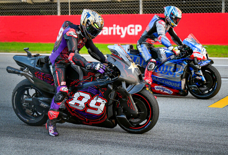    В MotoGP намечается скандал: Мартин хочет разорвать контракт с ApriliaGold & Goose / Red Bull Content Pool