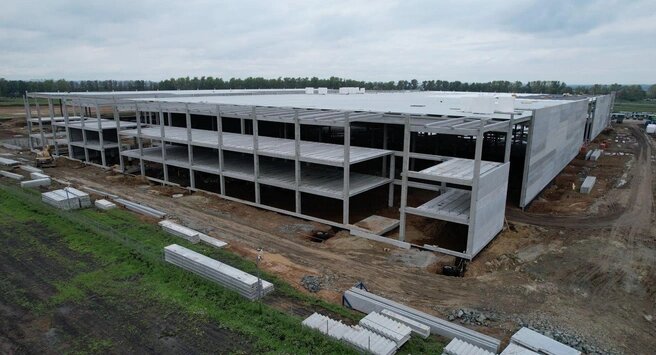 Распределительный центр «Сима-ленда» — один из самых масштабных и сложных проектов компании. Источник:«Сима-Строй»