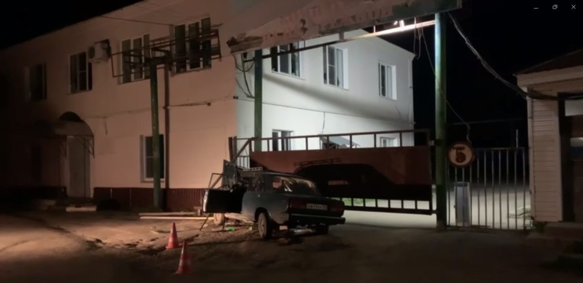    Водителя госпитализировали в больницу