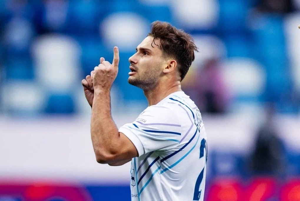    Боселли стал ключевой фигурой встречи, забив четыре мяча, два из которых с пенальти