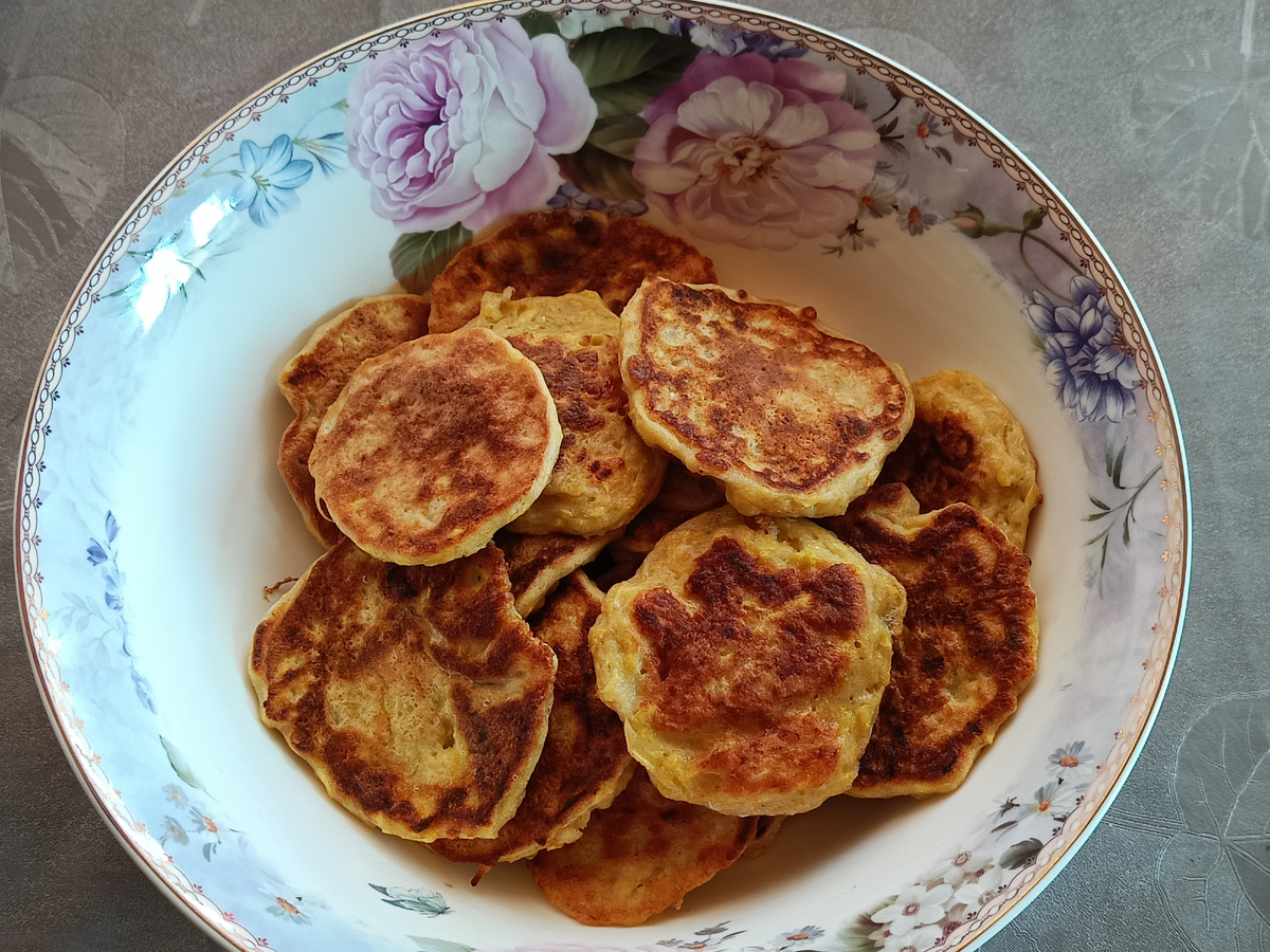 Плюс творожный сыр, плюс кофе.