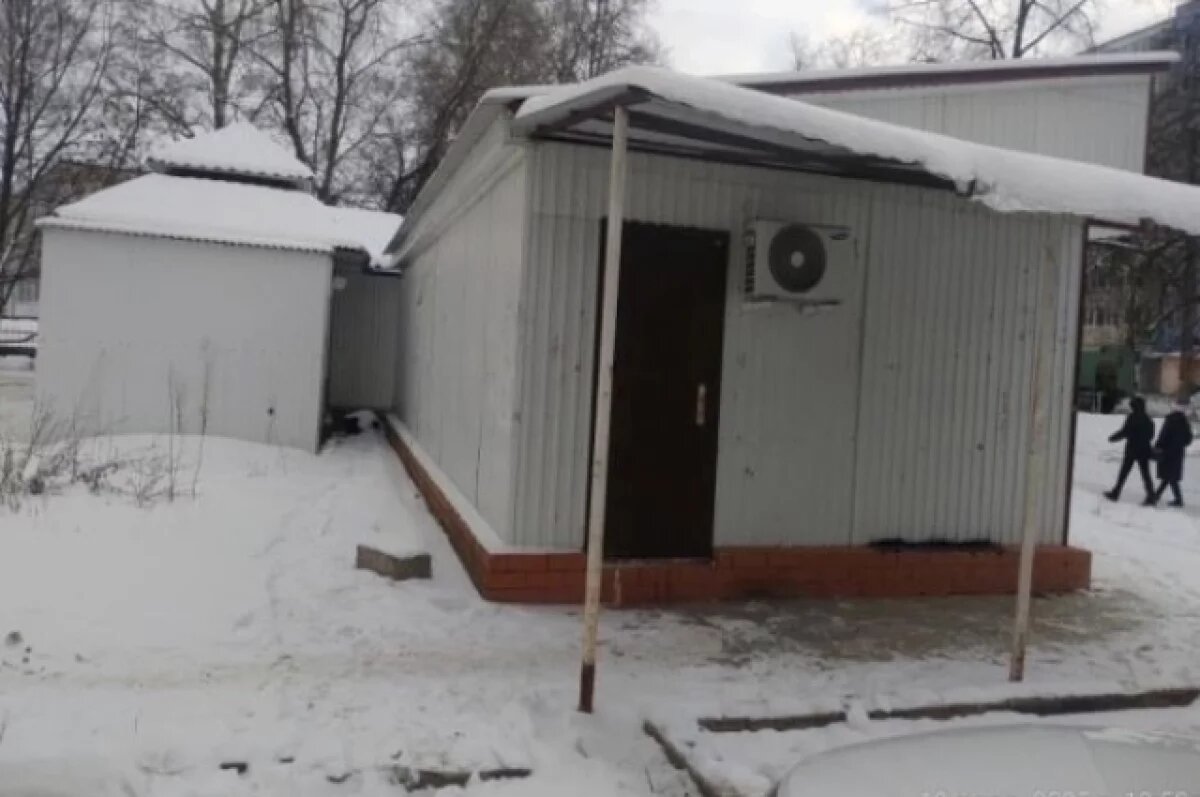    В Ульяновске демонтируют незаконные металлические сооружения и шлагбаум