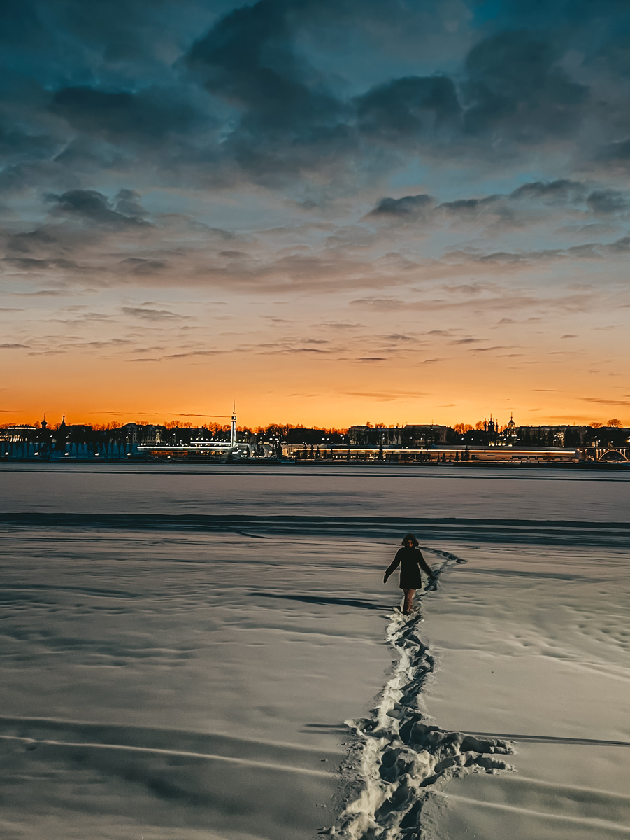 Вид с Тверицкой набережной зимой