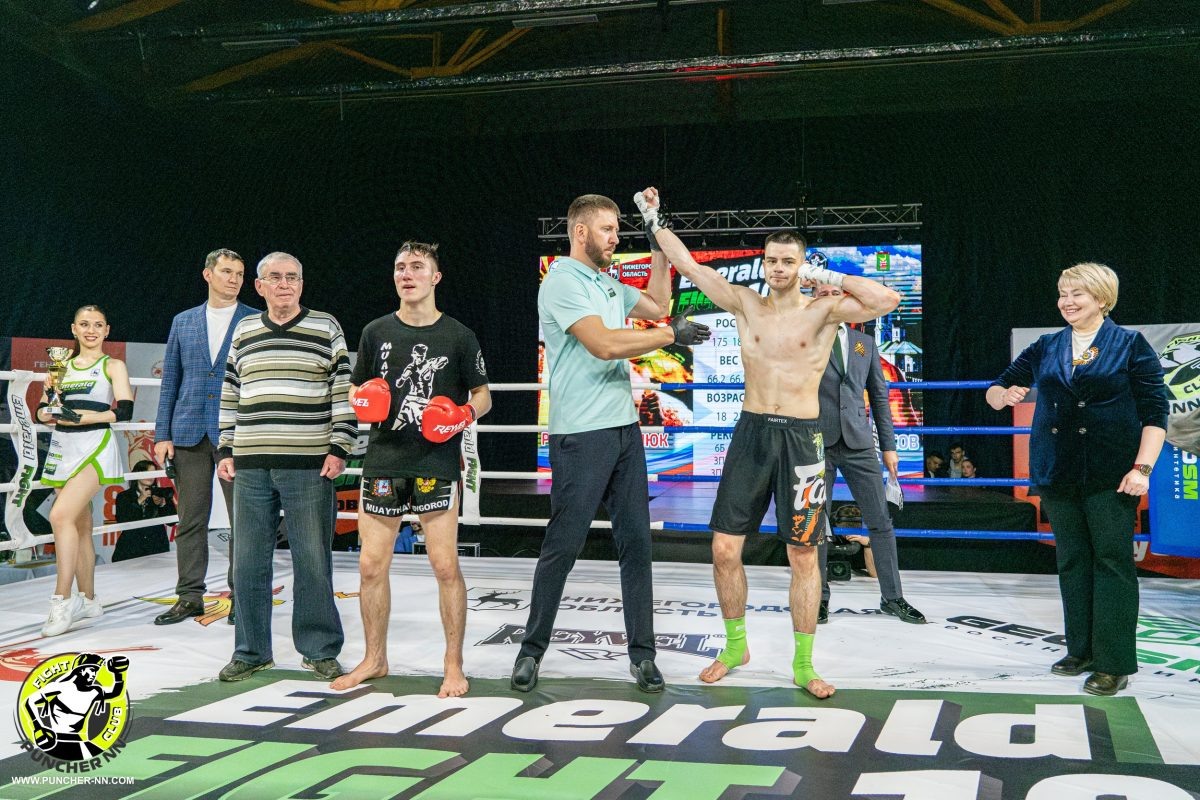    Максим Мелясов – один из сильнейших бойцов лиги профессиональных поединков Emerald Fight