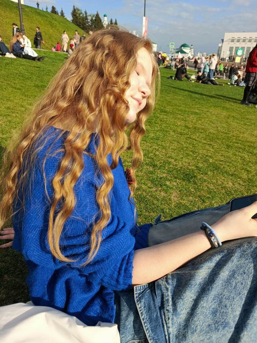 "А нам все равно"