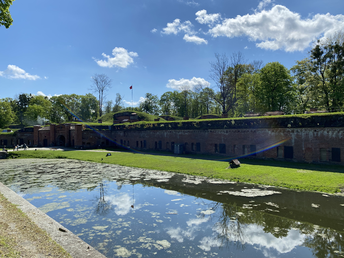 Вид на крепость со стороны