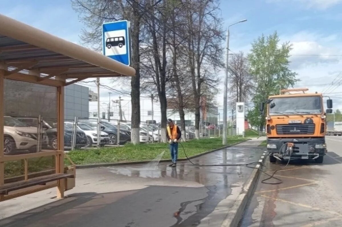    В Туле за сутки убрали 76 кубометров смёта