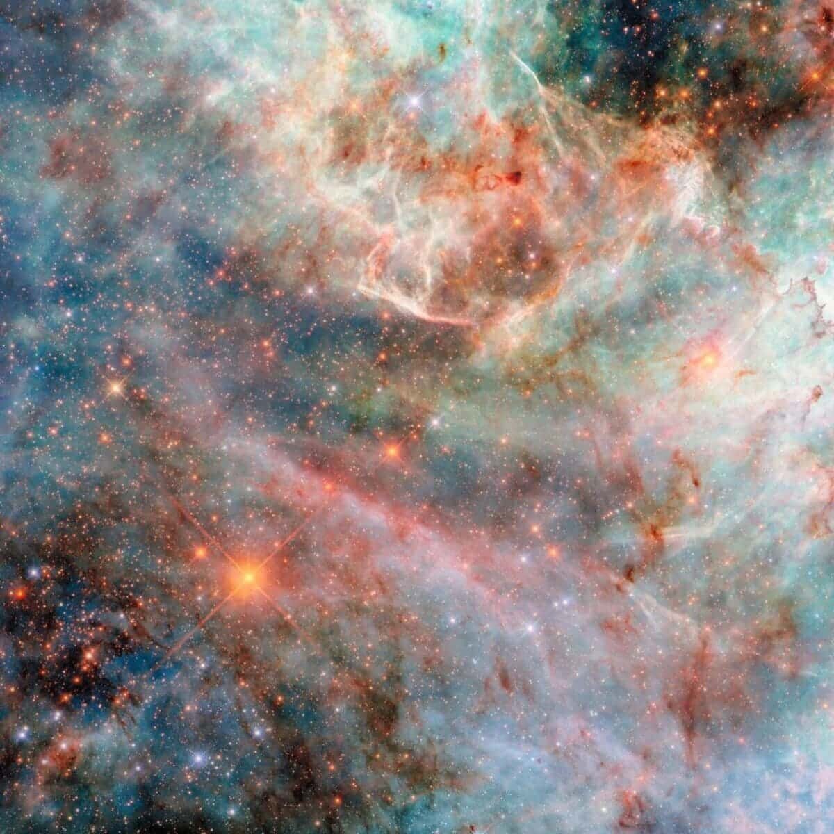    Яркие газовые структуры в Большом Магеллановом облаке / © ESA / Hubble & NASA, C. Murray