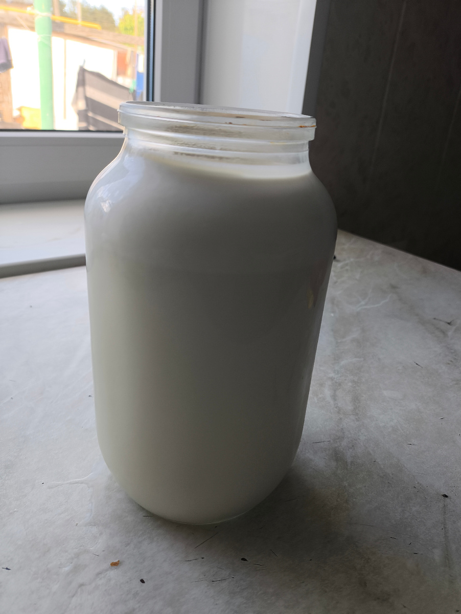 Молоко со сливками 😀