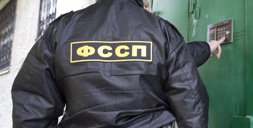    Судебные приставы Югры конфисковали и передали на уничтожение товары без маркировки