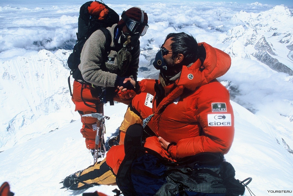 На вершине. Фото из яндекс картинки.