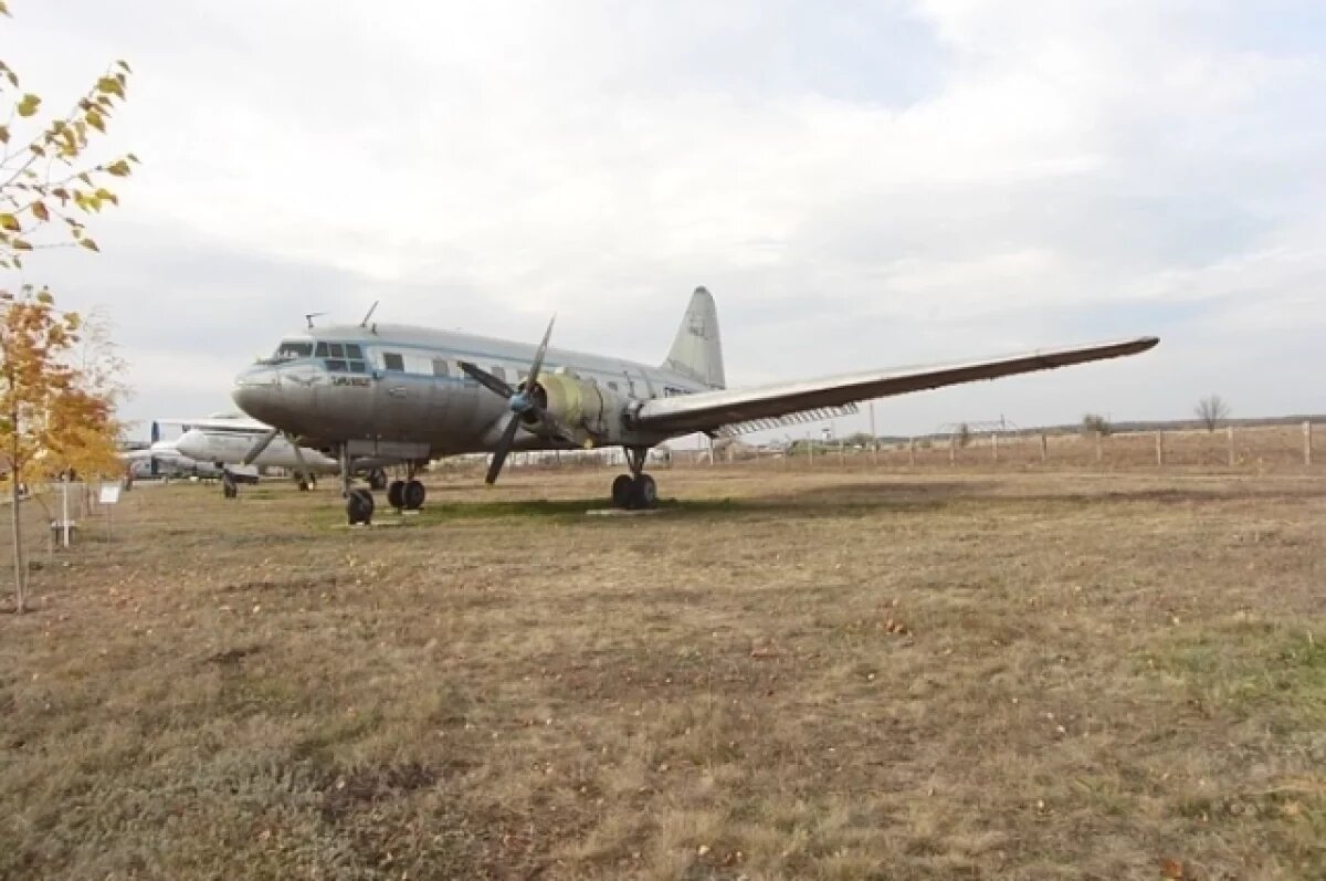    Ил-12.