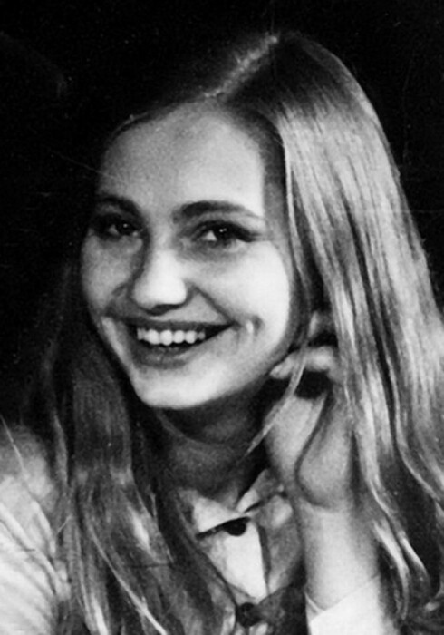 Лариса Луппиан