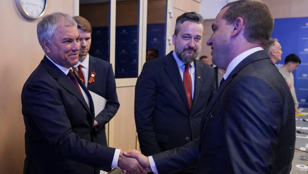 Вячеслав Володин приветствует евродепутатов в Госдуме © duma.gov.ru