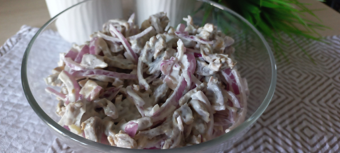 Салат из 2 ингредиентов, который улетает со стола первым!