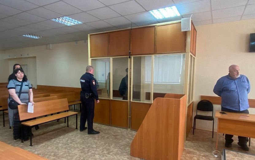    Суд продлил арест обвиняемого в убийстве известного в Ижевске баскетболиста