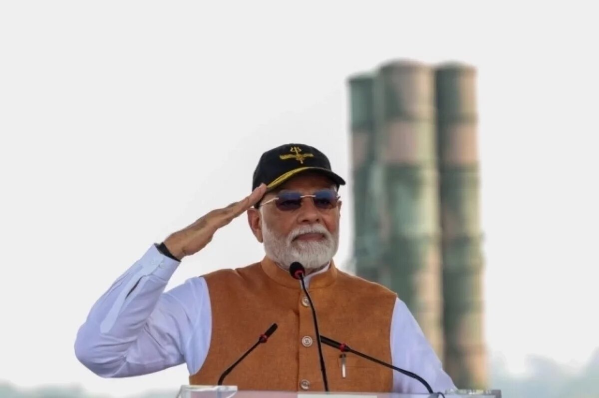    Премьер Индии Моди сфотографировался на фоне С-400 у границы с Пакистаном