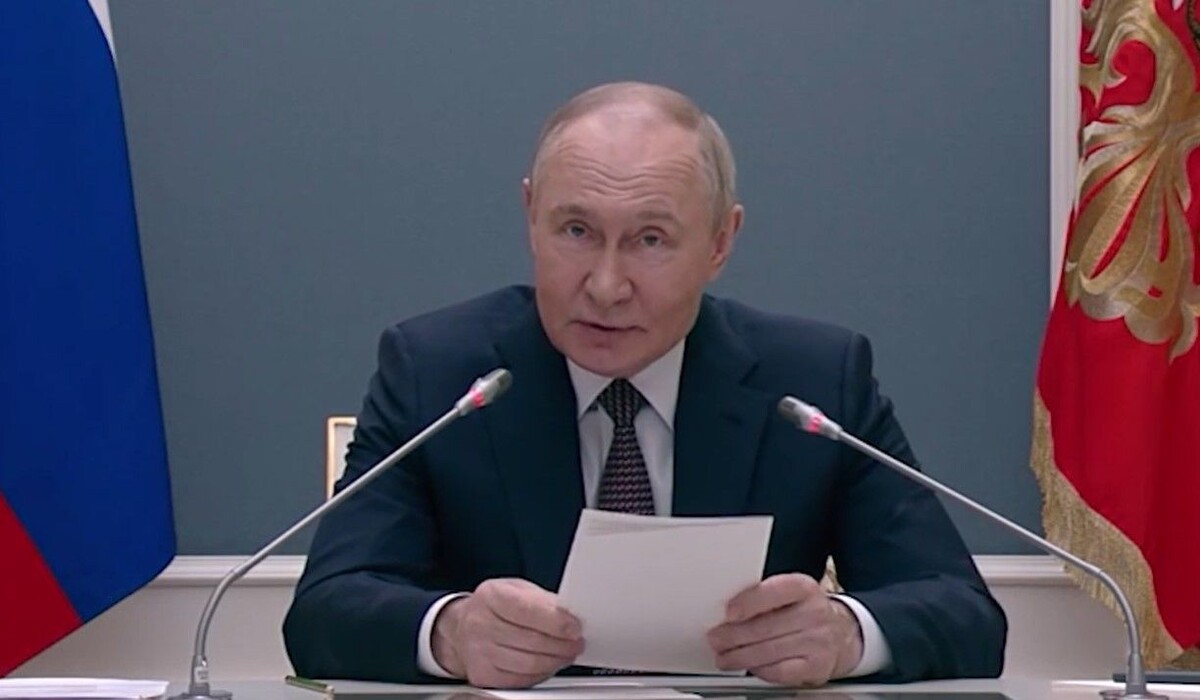     / Источник: Кадр из видео