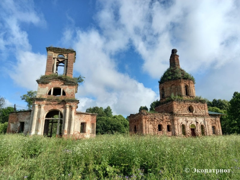 Церковь Петра и Февронии Муромских в Сухоломе. Фото 2024 год. ecopatriot.ru
