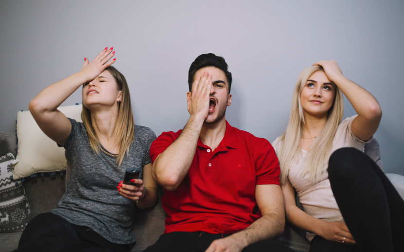    Труп курицы, наблюдение с балкона, неравный бой: реальные истории об ужасных соседях